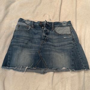 American eagle jean skirt